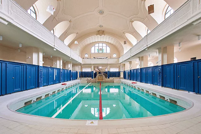 image piscine chantier strasbourg